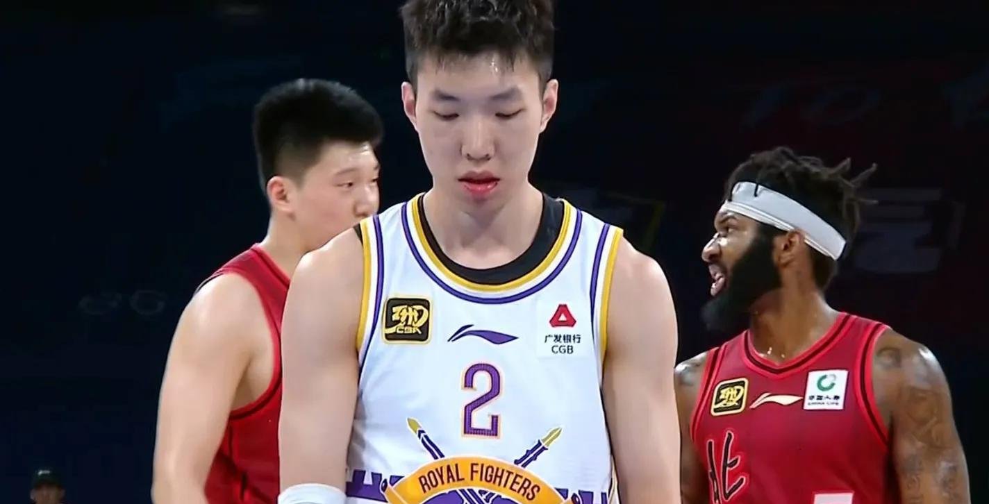 北控男篮客场意外失利，排名下降